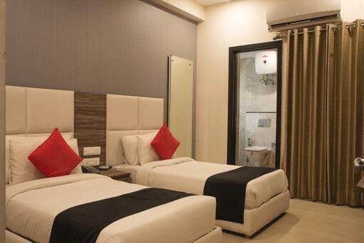 Mavens Inn Gurgaon Exterior photo